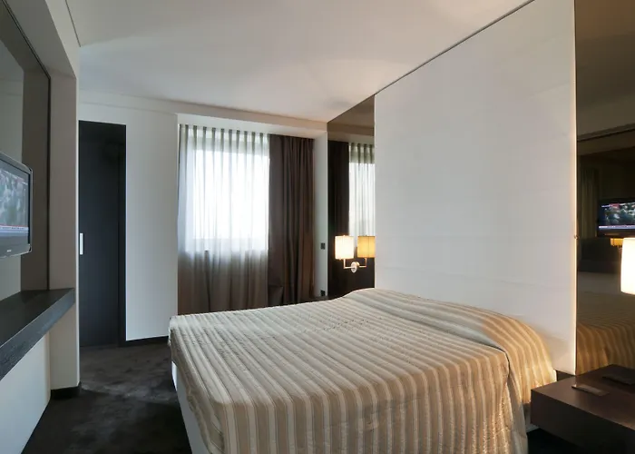 パルコ デイ プリンチピ コングレス ＆ スパ 4* バーリ